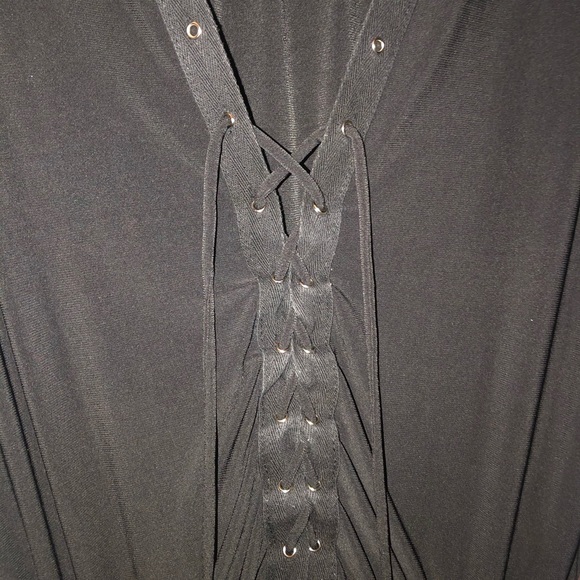 Black romper - Picture 2 of 2